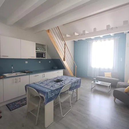 Appartement T2 L'escale Bleue 1ch, 2 Lits, Clim, Terrasse, Wifi Agen